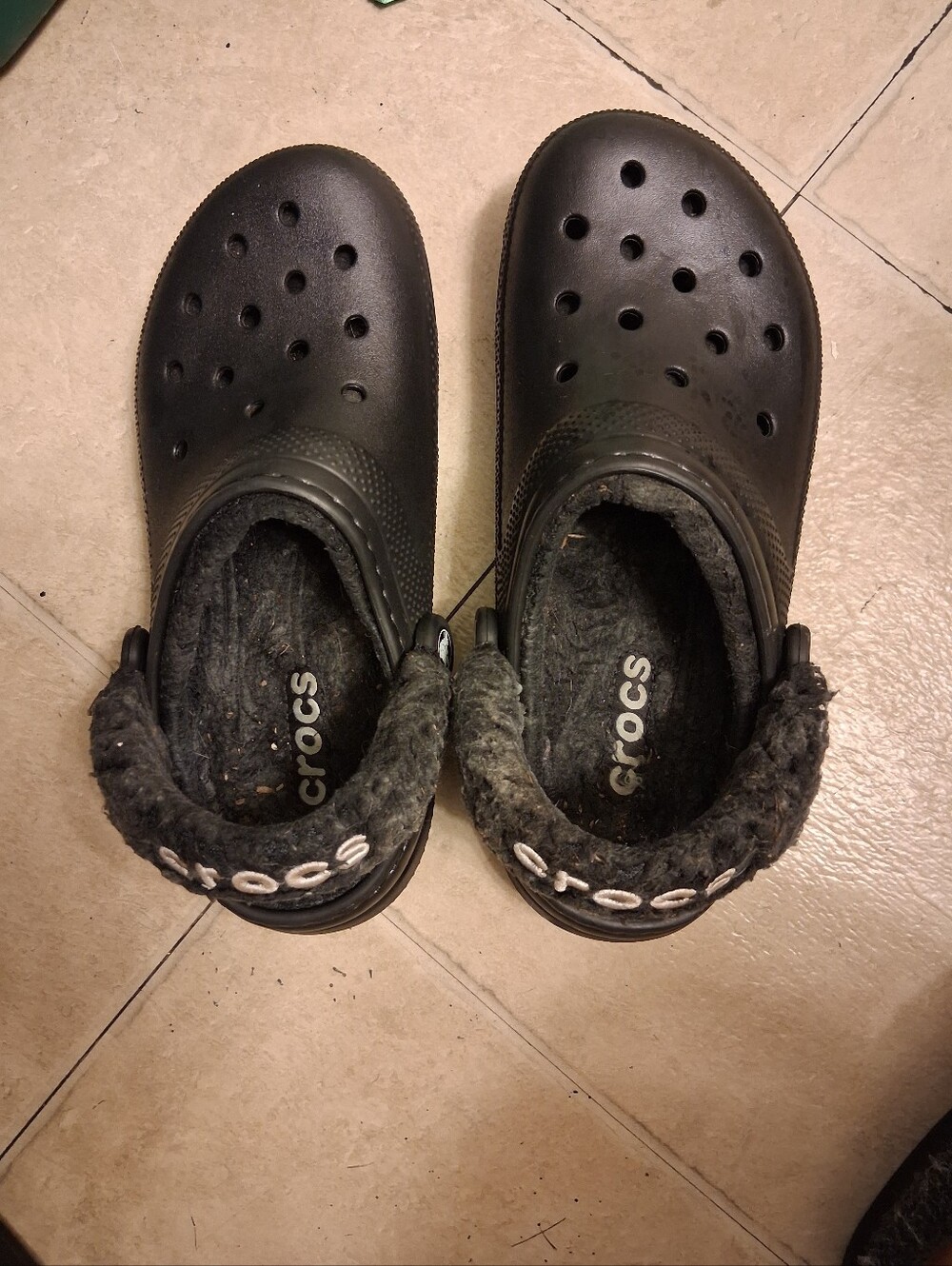 Crocs Womens Classic Lined Clog - Black Size Mens 7, Womens 9 - Picture 16 of 16